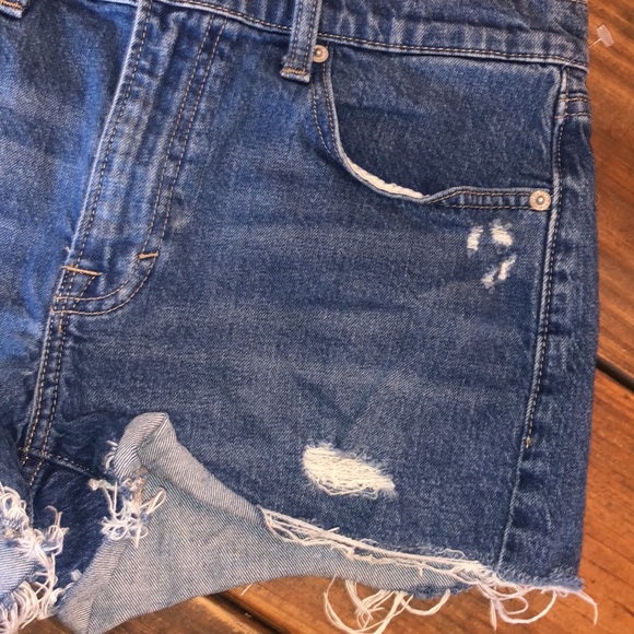 Lucky Midrise Destructed Shorts - Picture 7 of 16